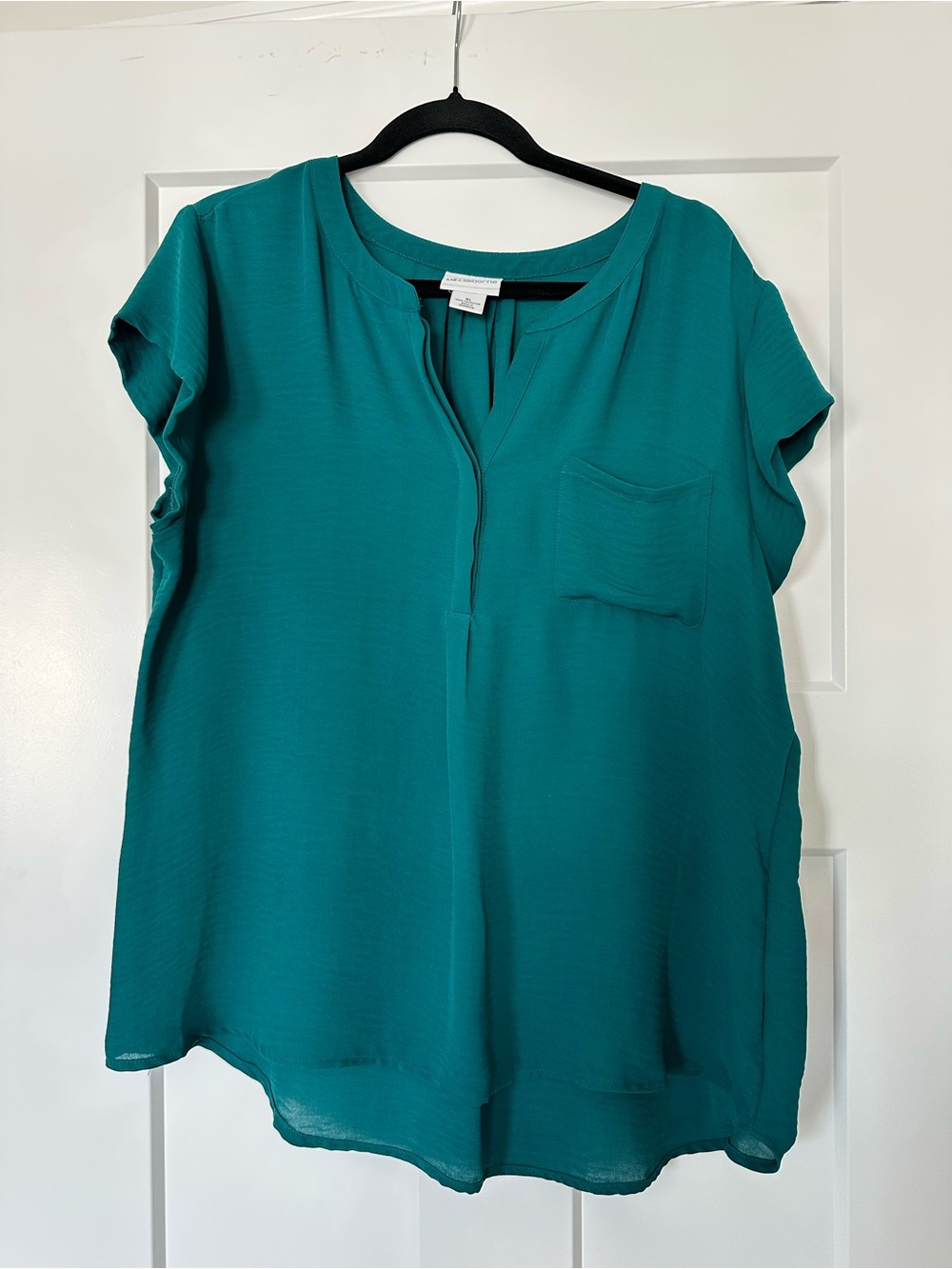 Women’s Liz Claiborne Dark Teal Short Sleeve Top
